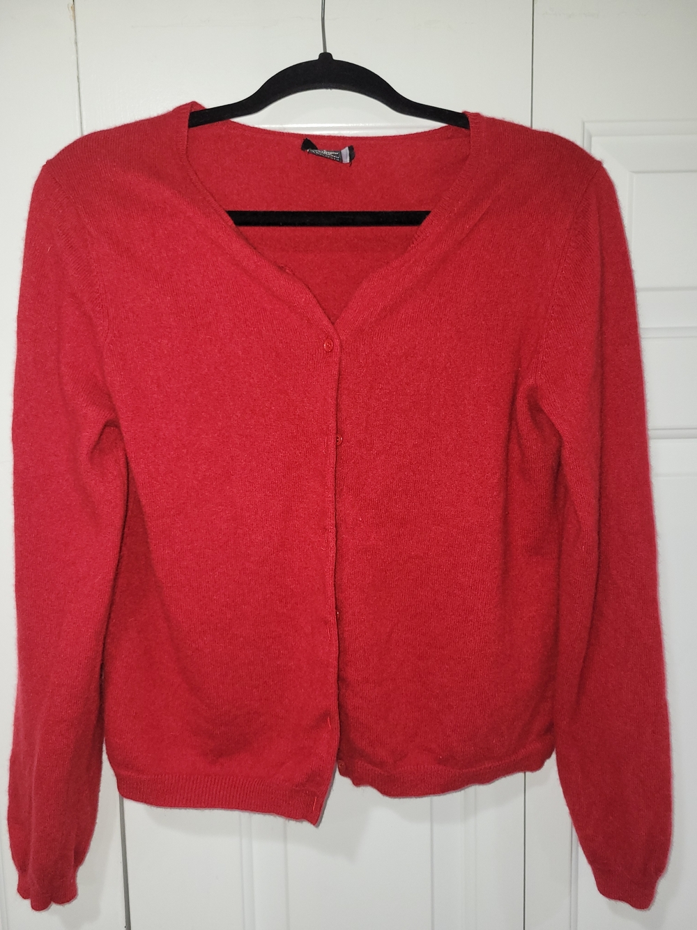 Sofia Cashmere Bright Red V-Neck Button Cardigan